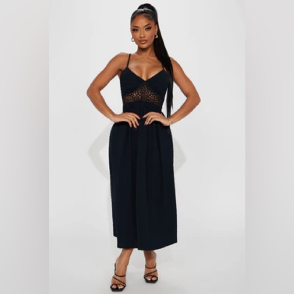 Elegant Black Lace Midi Dress- NWOT